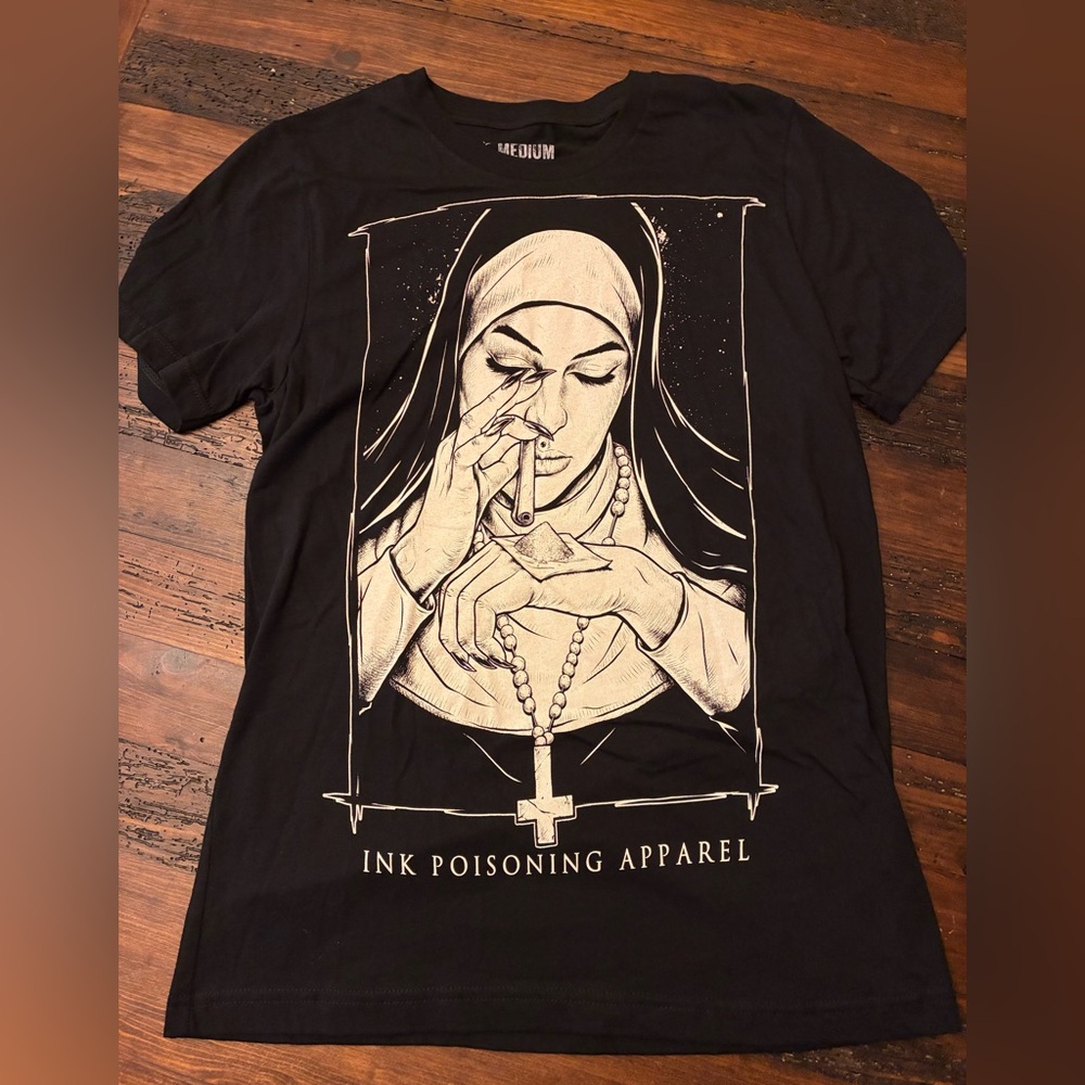 Ink Poisoning Apparel Mens Nun Graphic Tshirt Size Medium Black Streetwear Rare
